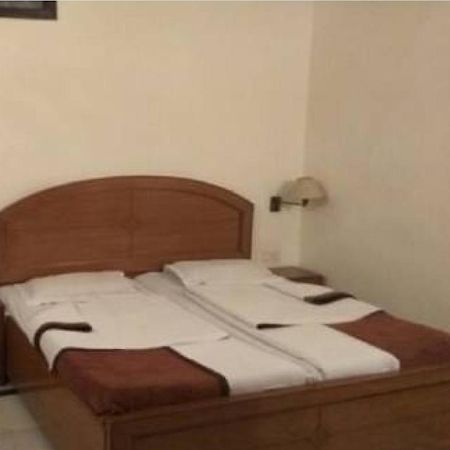 Mahalaxmi Plaza Hotel Faridabad Zewnętrze zdjęcie