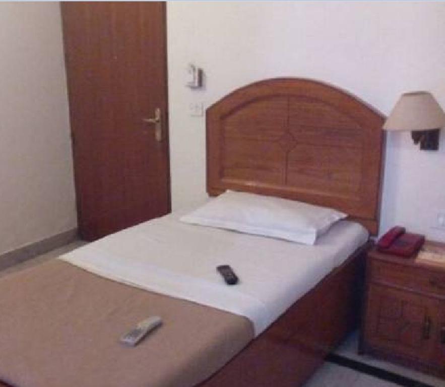 Mahalaxmi Plaza Hotel Faridabad Zewnętrze zdjęcie